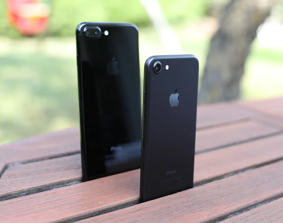 L'iPhone 7 Plus Noir de Jais en photos et en vidéo (4k) sur Mac4Ever !