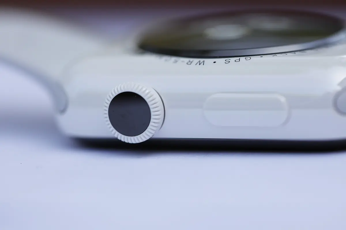 L'Apple Watch Edition (en céramique) en photos et en vidéo (4k) sur Mac4Ever !