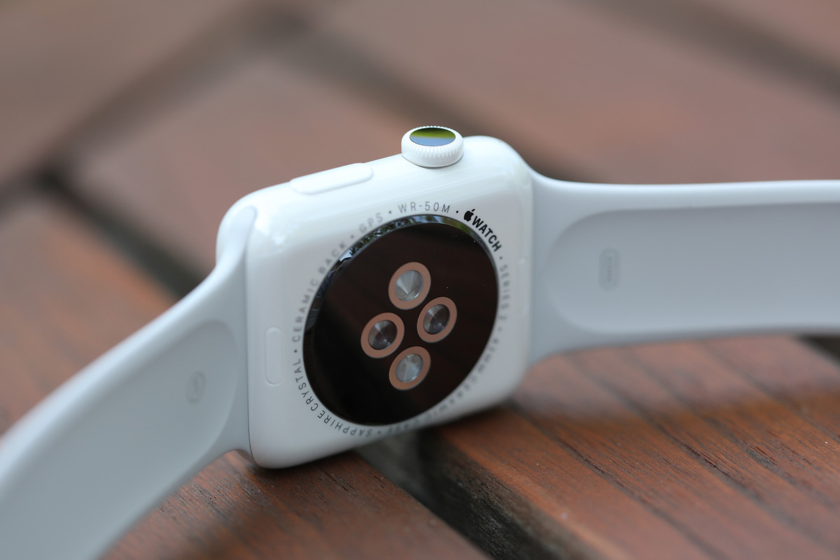 L'Apple Watch Series 5 proposée en édition limitée en Titane et en Céramique ?