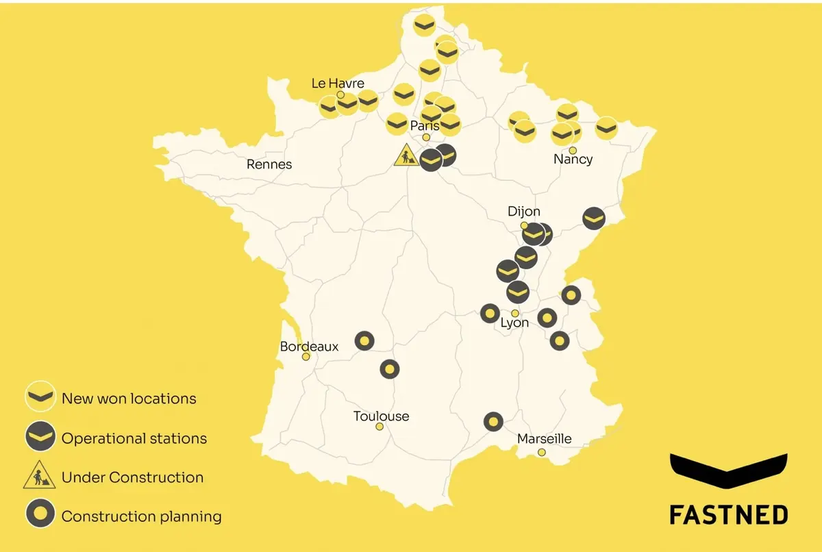 VE : Fastned, énorme SuperCharger à Beaune, des bornes à Carrefour et Model Y français