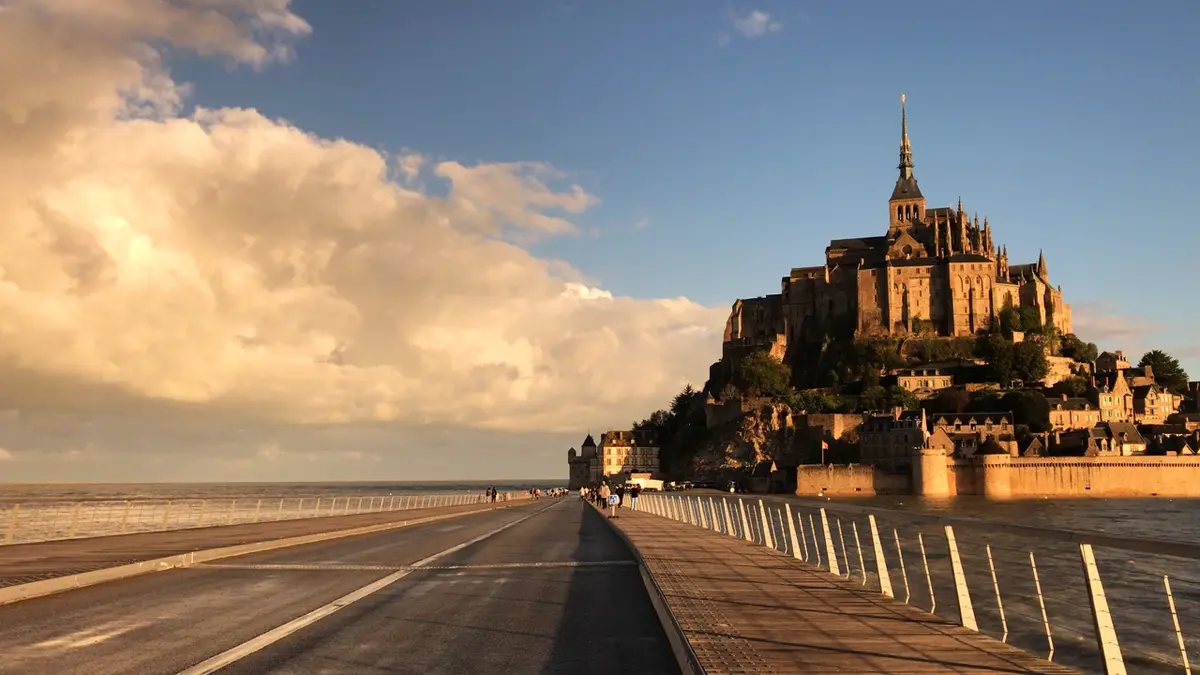 Témoignage : un court-métrage professionnel tourné à l'iPhone 7 au Mont Saint Michel (4k)