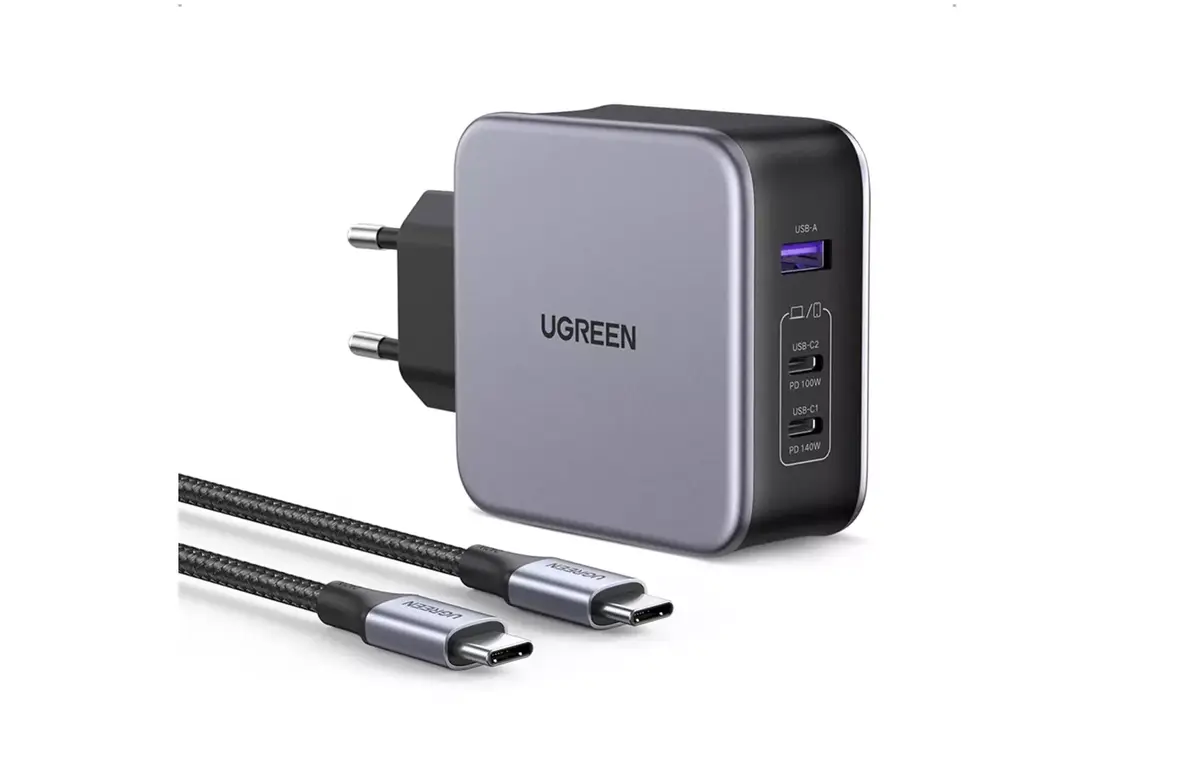 Nouveau chargeur multiport UGREEN 140W, compatible charge rapide des MacBook Pro 16" à 134€