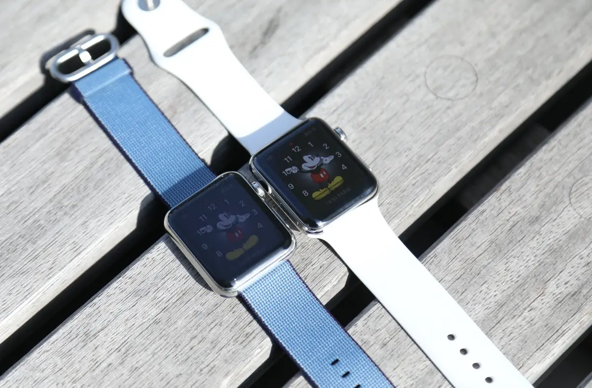 Apple Watch Series 2 vs Apple Watch 1 : qui est la plus lumineuse ? (comparatif)