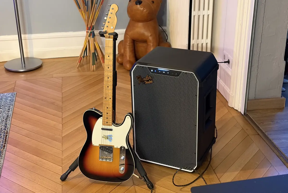 Fender x Teufel Rockster Neo test enceinte sc&egrave;ne groupe