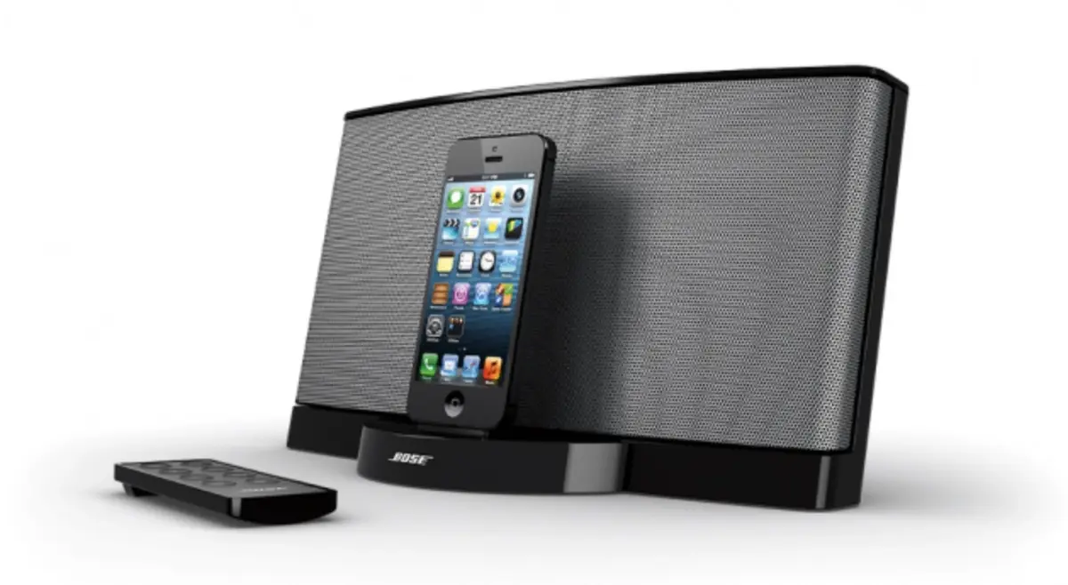 Promos : station de charge universelle, Bose SoundDock III et enceinte bluetooth