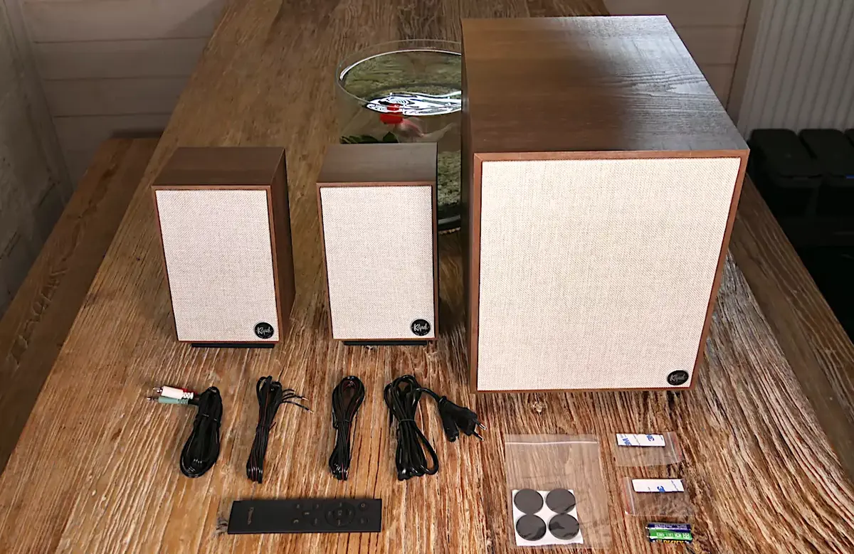 Test express du kit 2.1 Klipsch ProMedia Heritage : un look vintage et des basses pour 349€