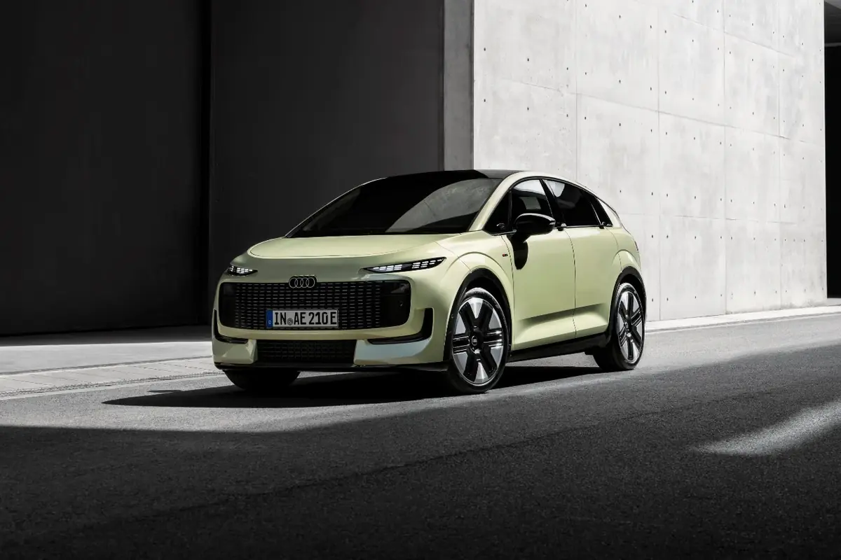 Audi A2 e-tron : la compacte électrique est officielle, de 38 600 à 52 000 euros