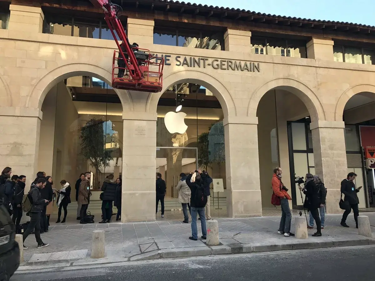 Visite du nouvel Apple Store parisien du marché Saint-Germain (photos)