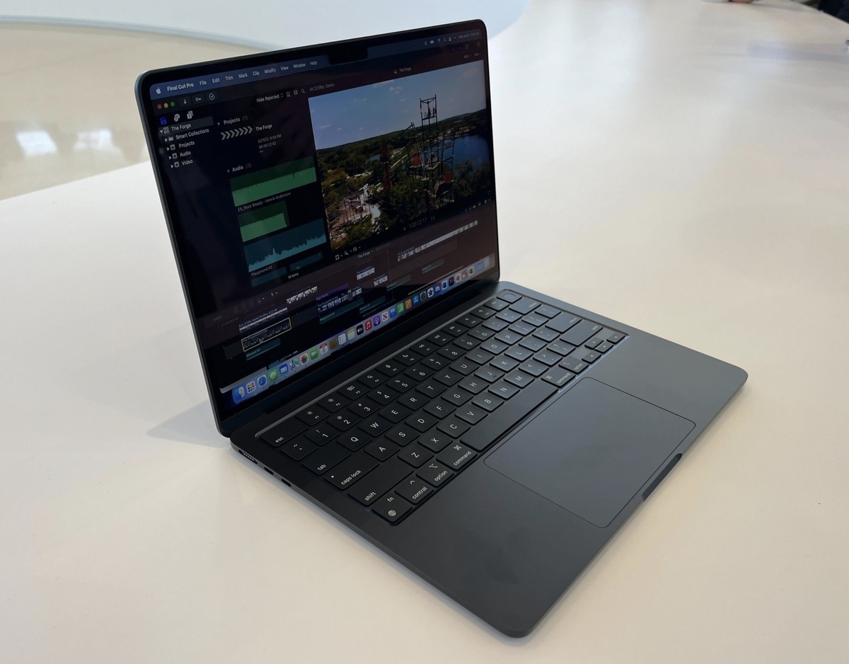 Quelques photos du MacBook Air M2 "en vrai" !