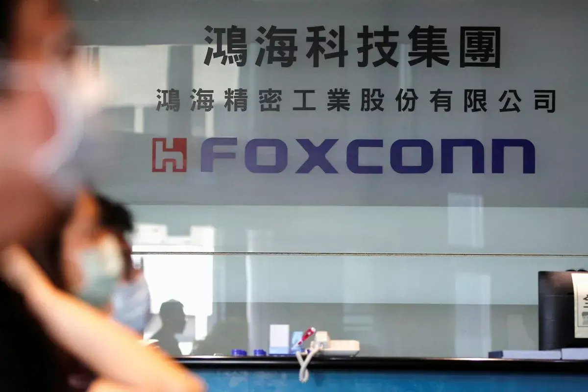 Foxconn (iPhone) se met aux véhicules électrices avec NXP Semiconductors