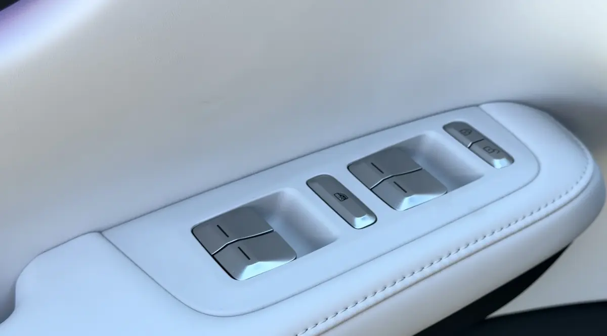 Essai XPeng G6 2026&nbsp;: il ATOMISE Tesla sur la vitesse de charge, mais le reste&nbsp;?