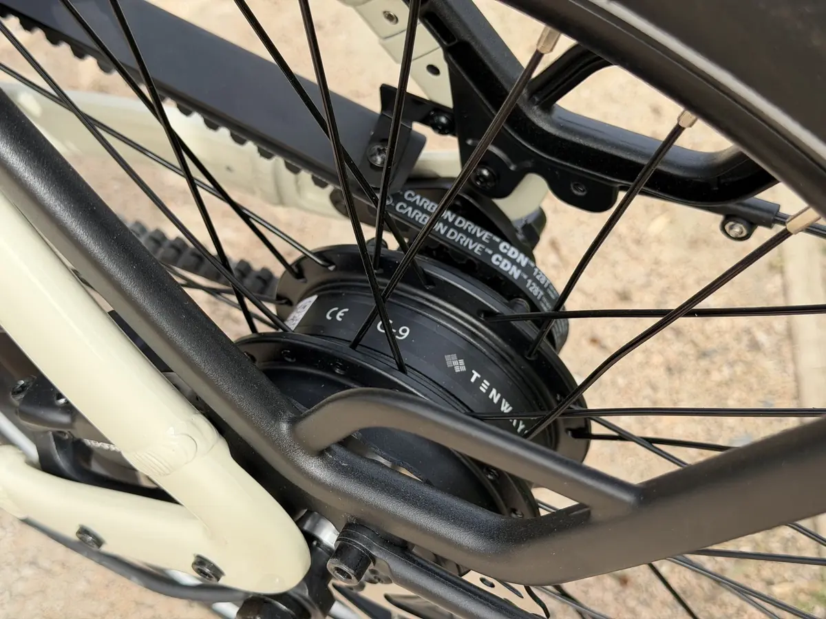 Test du Tenways CGO Compact&nbsp;: le petit v&eacute;lo discret qui sait tout faire