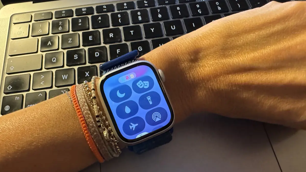 Une lampe torche intégrée à l'Apple Watch, ça vous tente ?