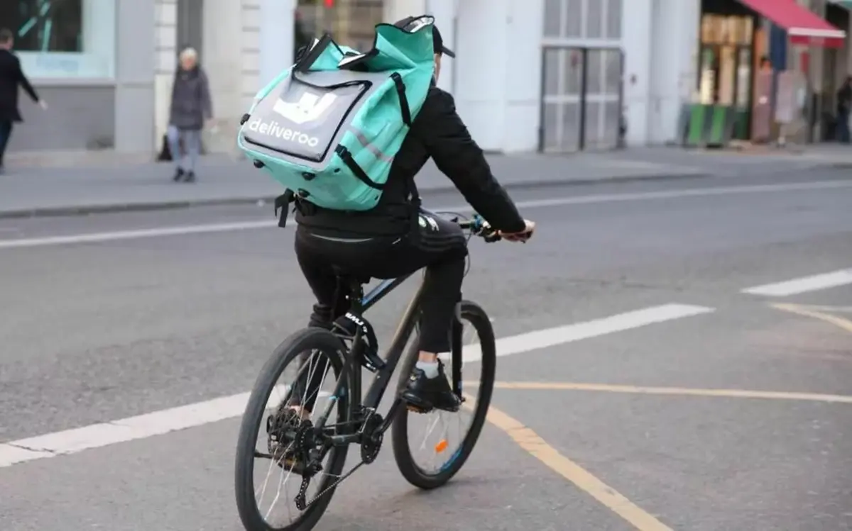 Deliveroo צרפת: קנס של 375,000 יורו ו