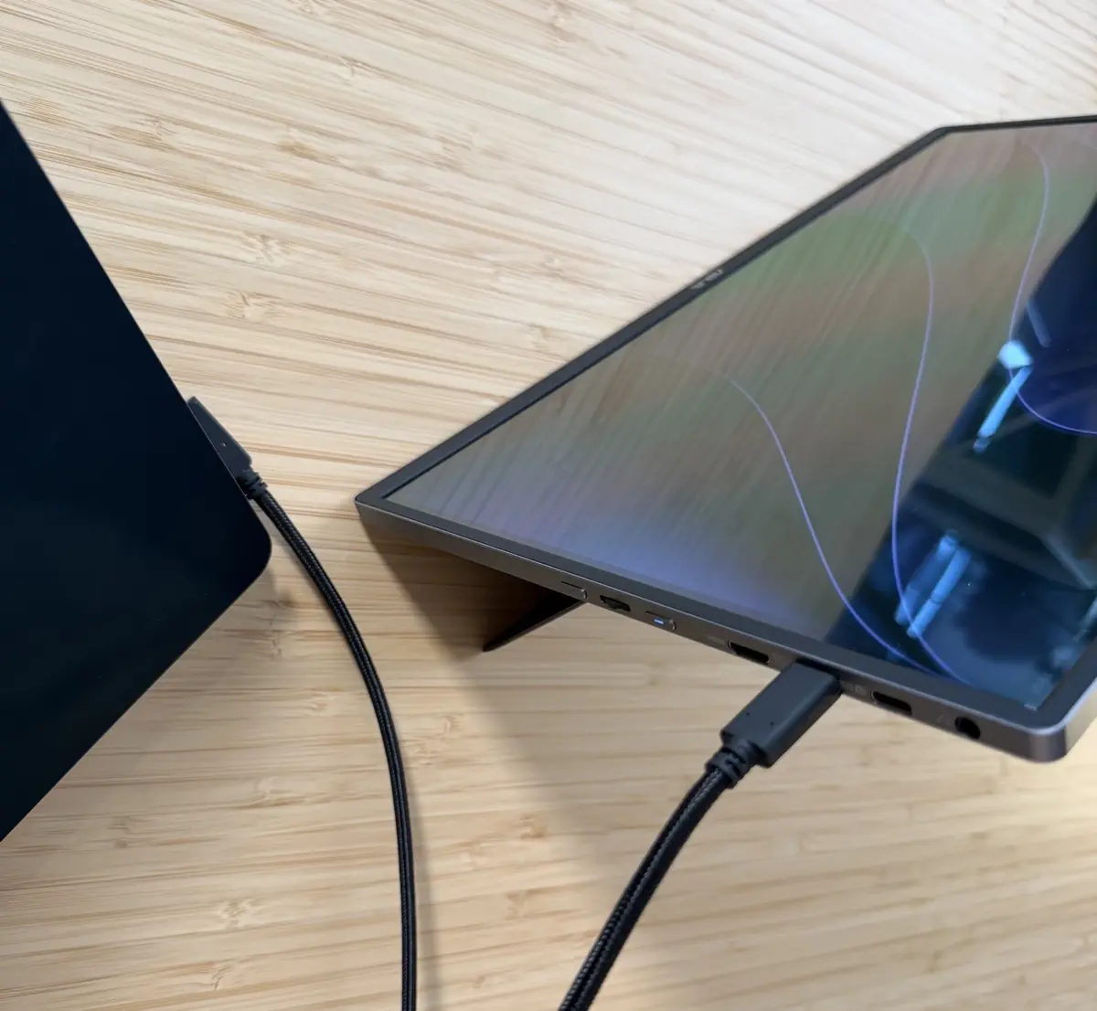 Asus ZenScreen MQ16FC et ProArt 5K PA27JCV&nbsp;: deux &eacute;crans pour les MacUsers fixes et mobiles