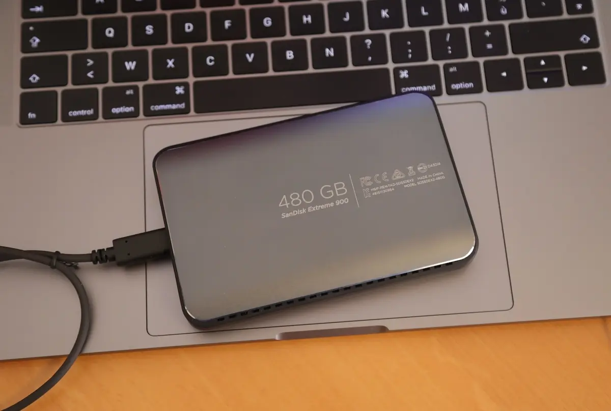 Test du SSD SanDisk Extreme 900 USB C : presque 1Go/s avec les MacBook Pro 2016 !