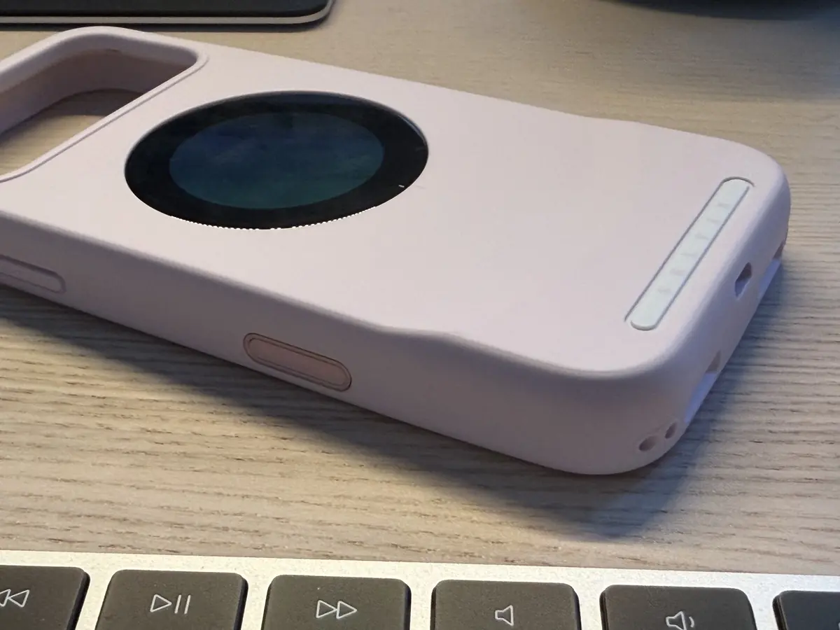 Oui, c'est &eacute;pais