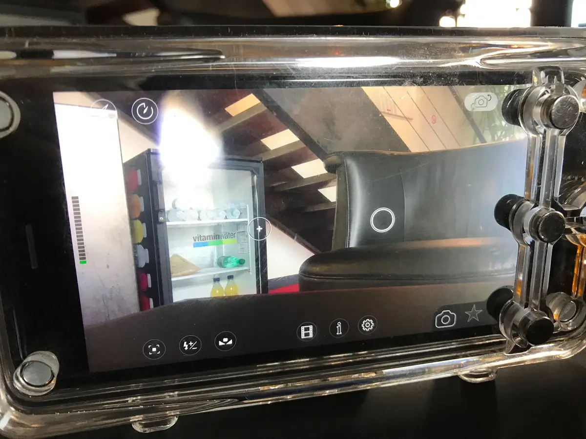 Comment filmer à l'iPhone dans un caisson étanche ? Tuto et démo en Martinique !