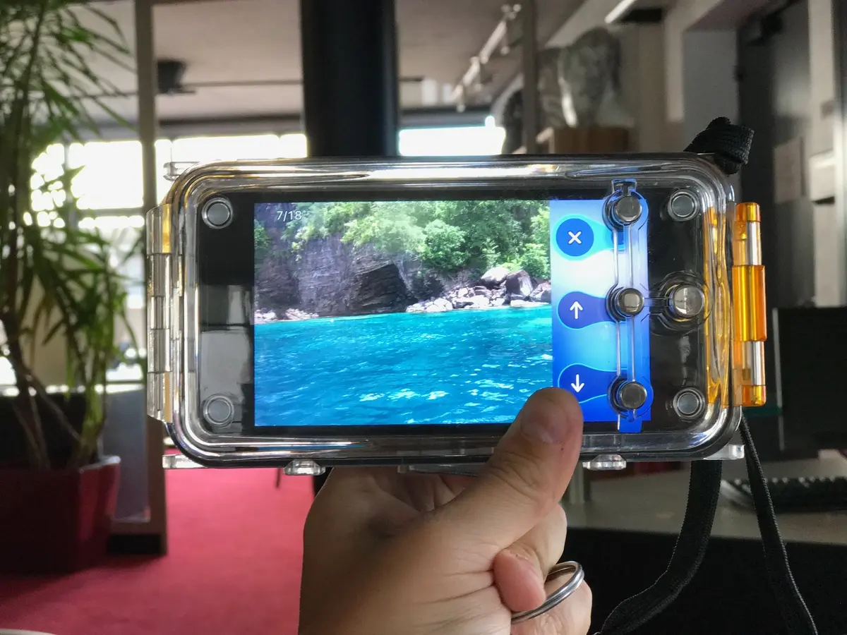 Comment filmer à l'iPhone dans un caisson étanche ? Tuto et démo en Martinique !