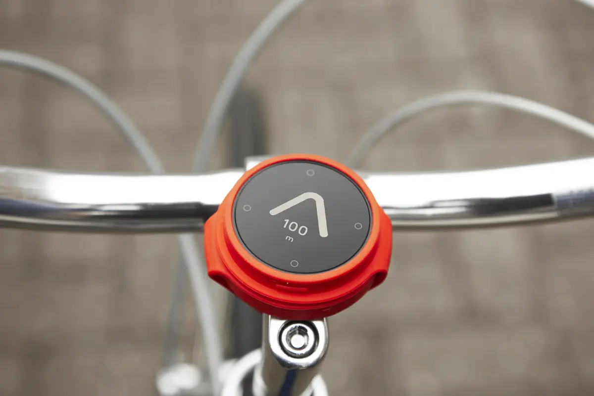 Beeline, une boussole pour vélo, connectée à son iPhone