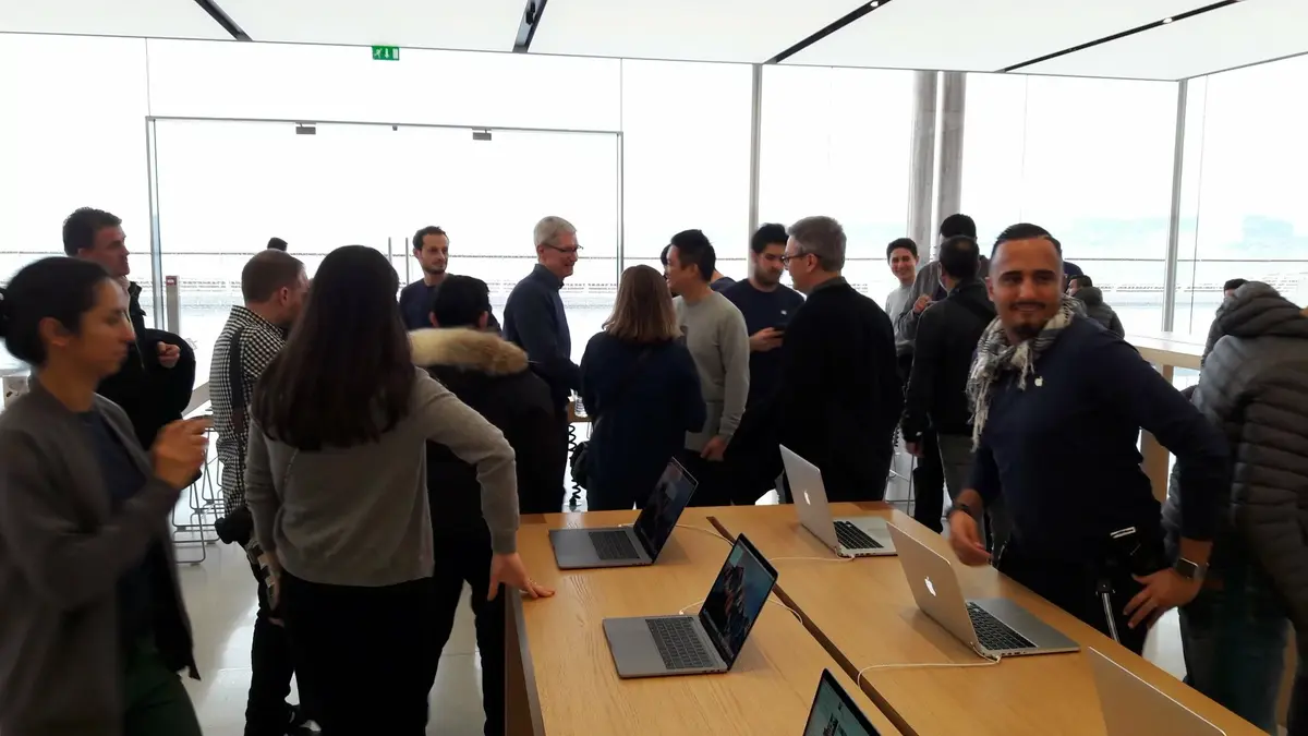 Tim Cook est en visite à Marseille ! (photos)