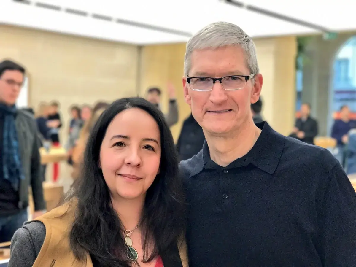 La suite de la tournée parisienne de Tim Cook : l'Apple Store Saint Germain