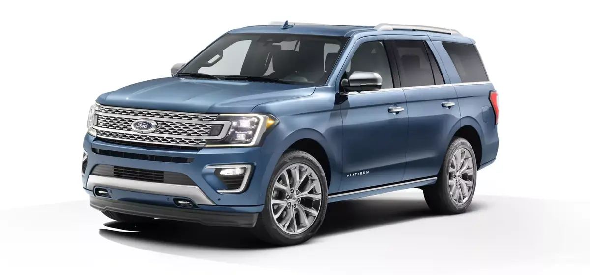 Ford part en Expedition avec CarPlay et sa recharge sans fil pour iPhone