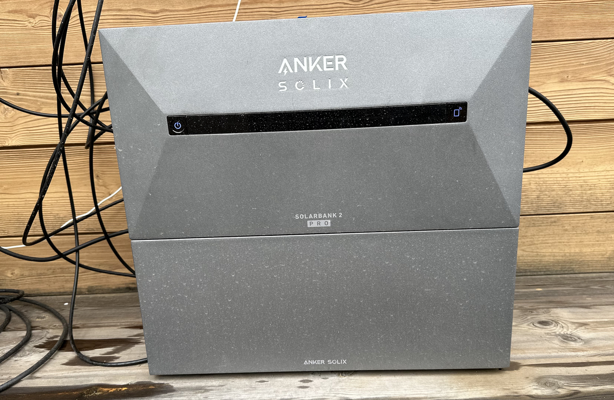 Test Anker SOLIX Solarbank 2 : le meilleur kit solaire + stockage 2024 ?