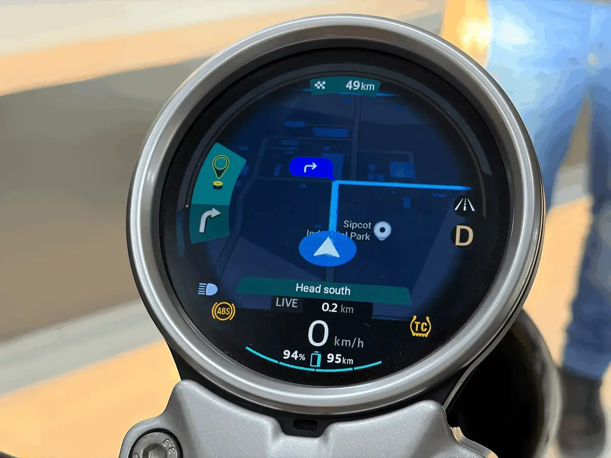 La navigation directement sur l'&eacute;cran de la moto