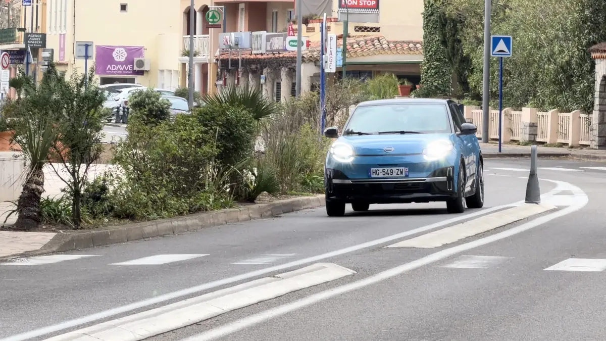 Essai Nissan Micra &eacute;lectrique&nbsp;: gal&egrave;re ou pas pour partir en vacances&nbsp;? (road-trip vid&eacute;o)