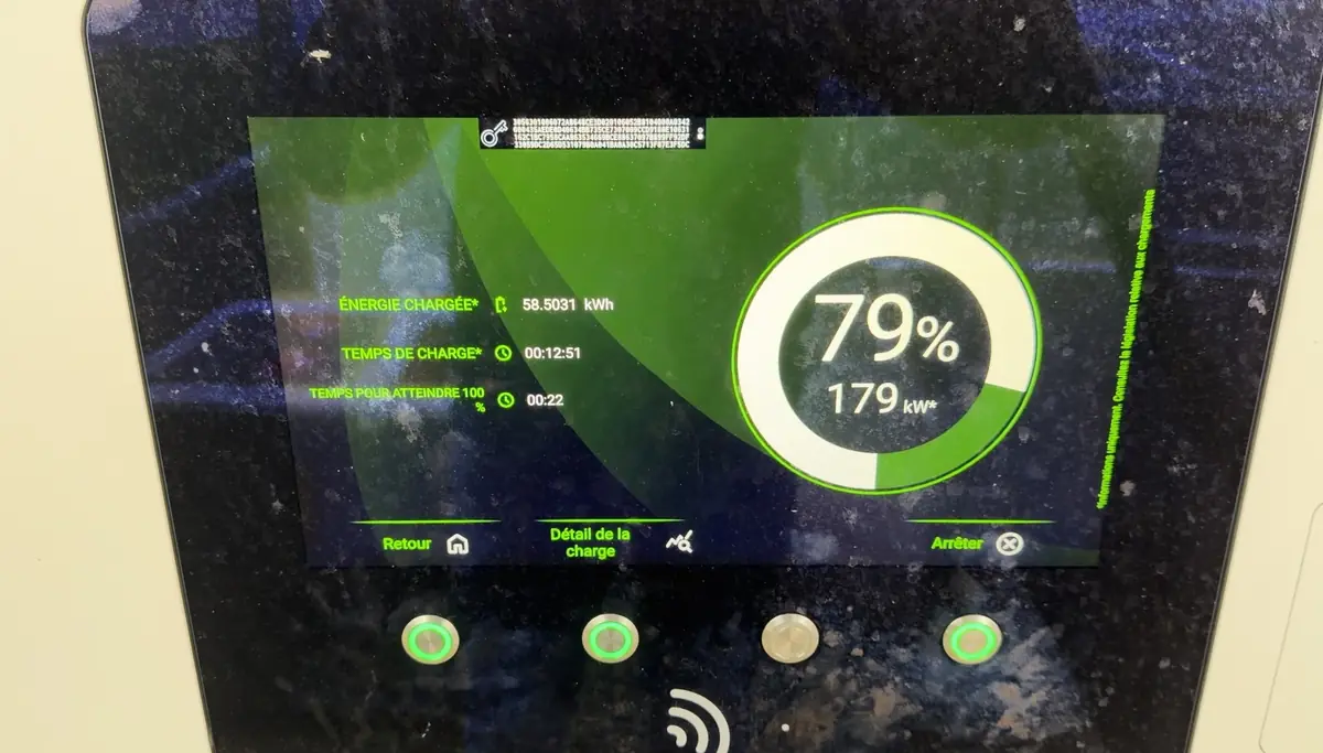 Essai XPeng G6 2026&nbsp;: il ATOMISE Tesla sur la vitesse de charge, mais le reste&nbsp;?