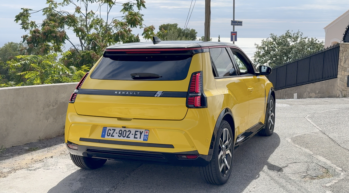 Essai Renault R5 électrique : intérieur, conduite, autonomie, conso, recharge... on vous dit tout !