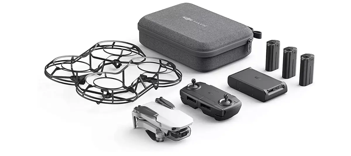 #BlackFriday : jusqu'à 36% sur la gamme DJI (Mavic Mini Combo à 359€, FPV Combo à 1149€)