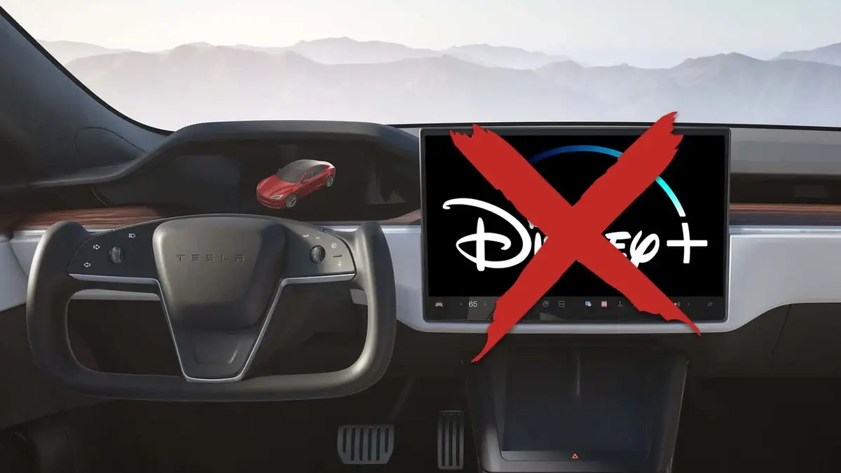 Tesla supprime (presque) l'app Disney+ sous fond de rivalité Musk/Iger