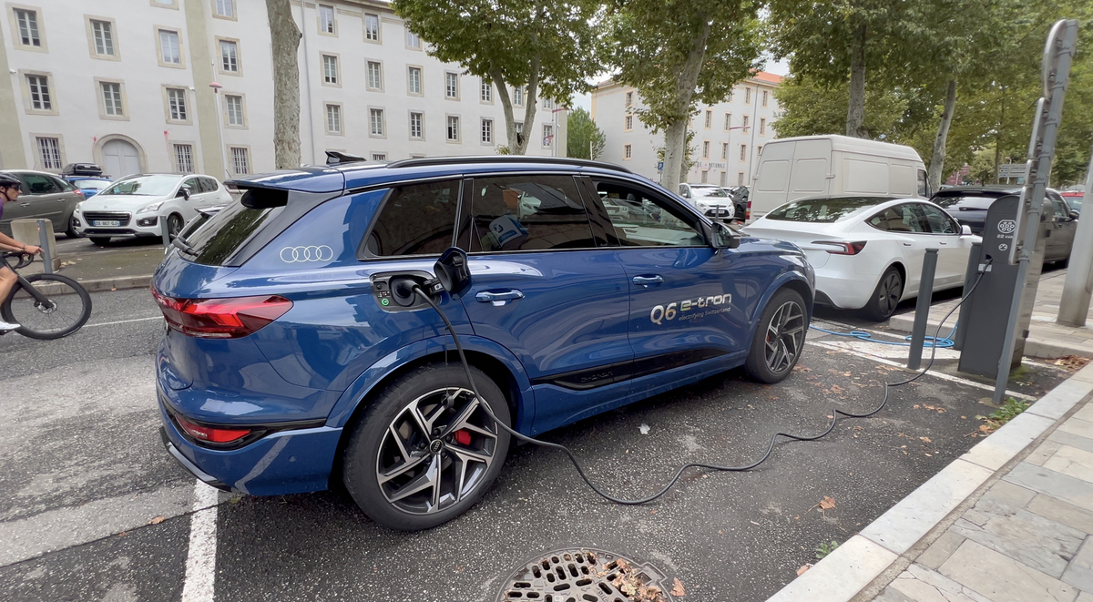 Essai Audi Q6 E-Tron : enfin une bonne Audi électrique, mais à quel prix ?