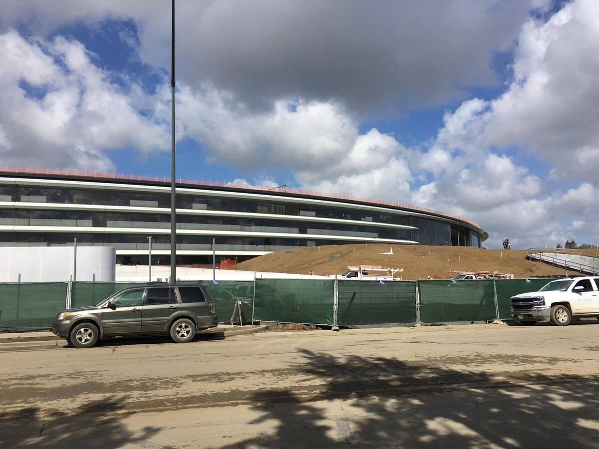 En direct d'Apple Park : quelques photos du nouveau campus d'Apple !