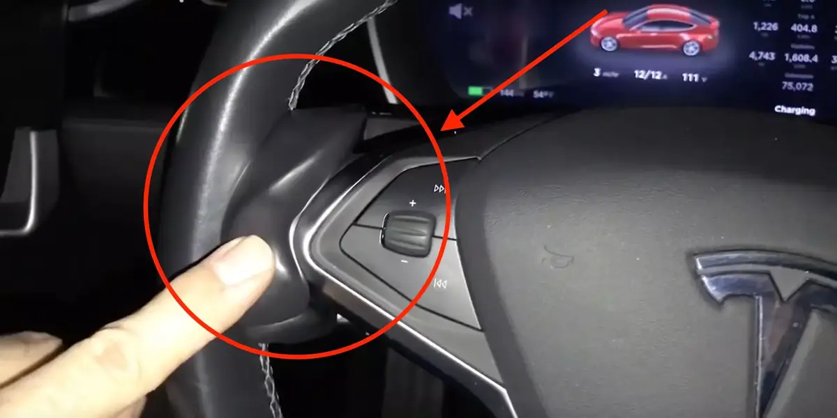 Tesla détecte désormais les tricheurs de l'Autopilot (en attendant le volant capacitif ?)