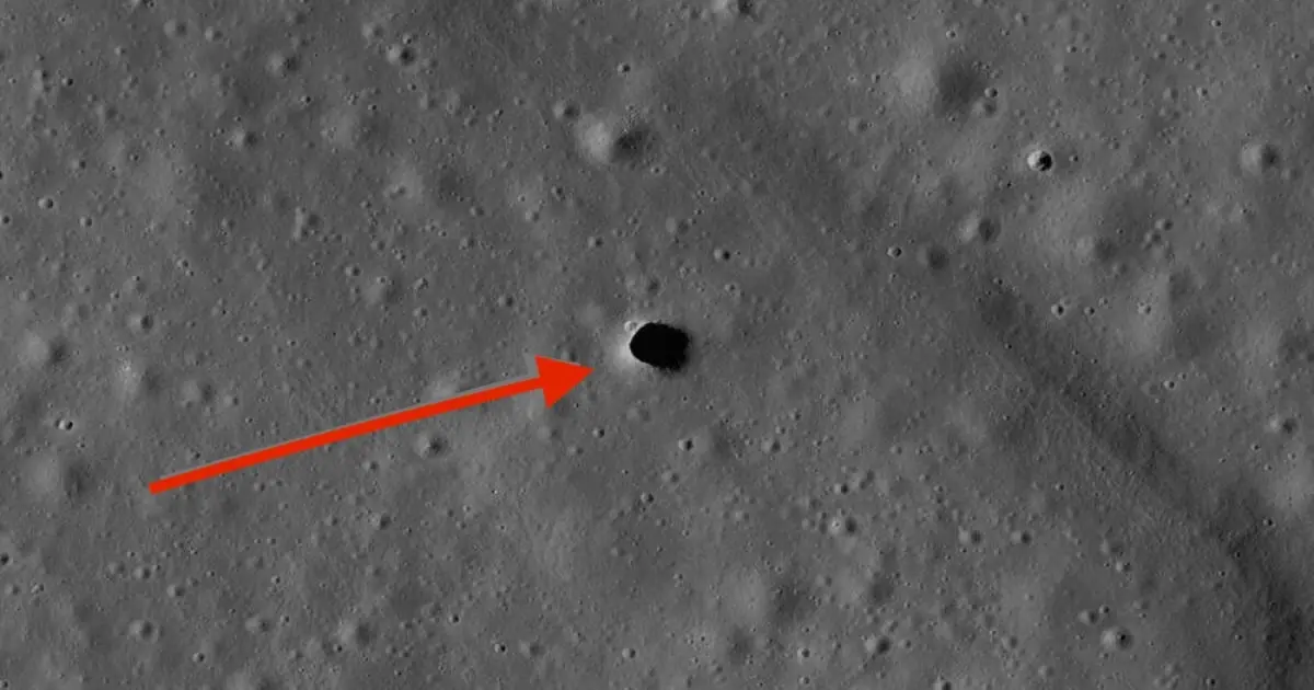 Mais c'est quoi ce trou &agrave; la surface la lune&nbsp;?
