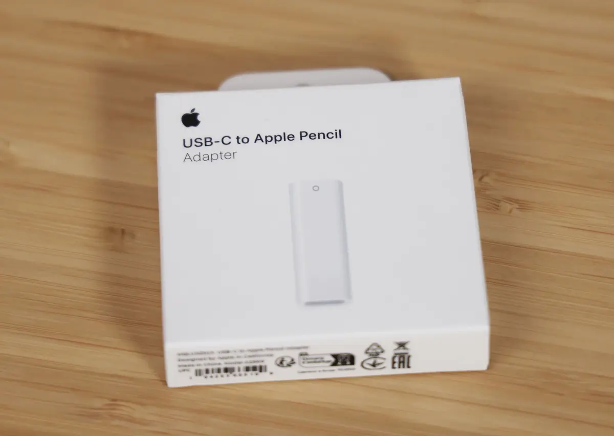 On a enfin reçu (l'aberrant) adaptateur Lightning/USB de l'iPad 10 et de l'Apple Pencil