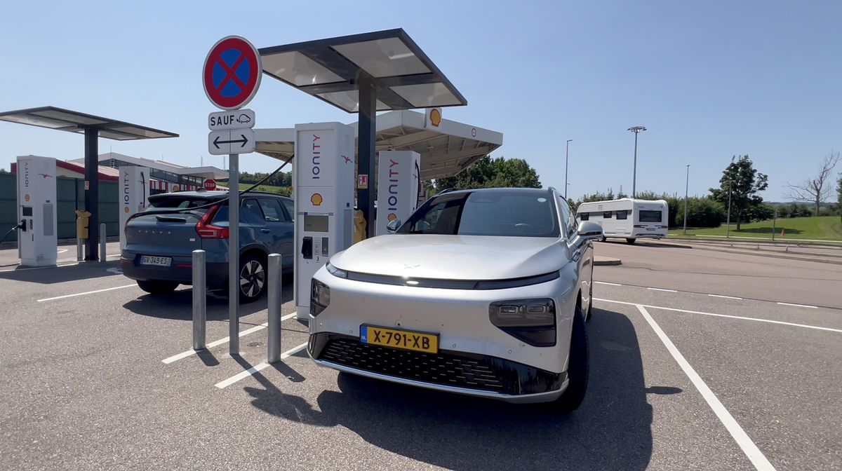 Recharge électrique : la DGCCRF veut mettre de l’ordre et faciliter l’utilisation des bornes