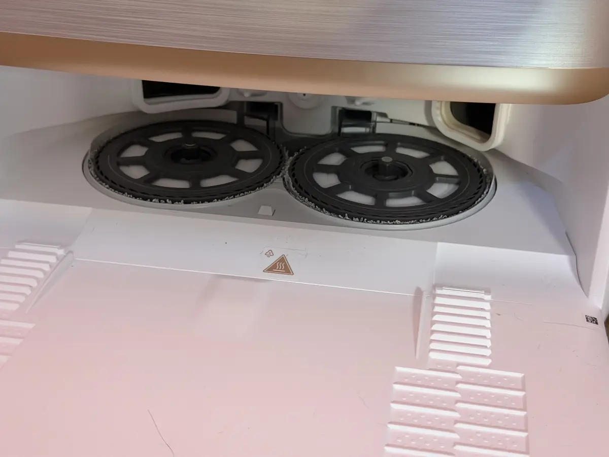 Test du MOVA V70 Ultra Complete&nbsp;: le robot aspirateur qui a le bras long