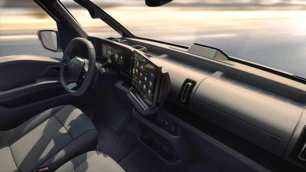 Nouveau Renault Trafic E-Tech : l'architecture 800V d'une supercar dans un fourgon