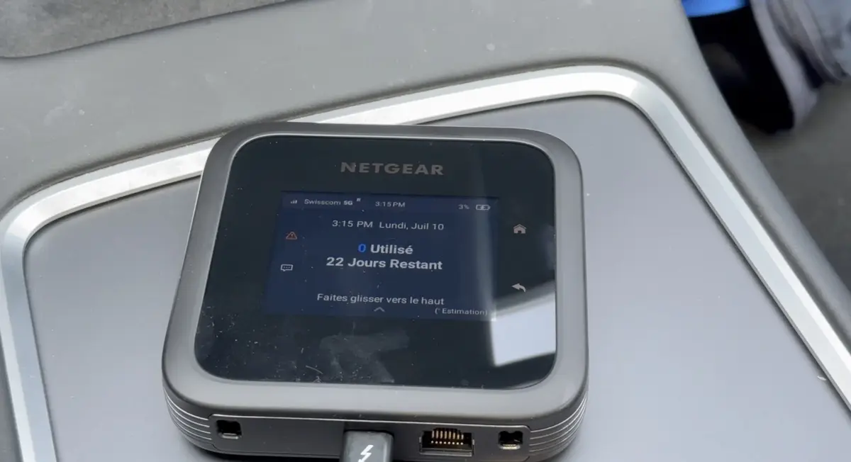 Test Netgear M6 Pro : le meilleur routeur portable 5G et WiFi 6E de 2023 ?