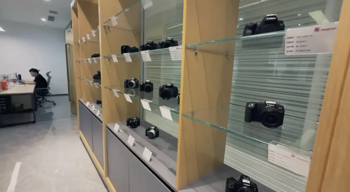 Plong&eacute;e en Chine, au c&oelig;ur de la m&eacute;moire, le nouvel eldorado&nbsp;! Et l'Europe&nbsp;? (vid&eacute;o in&eacute;dite)