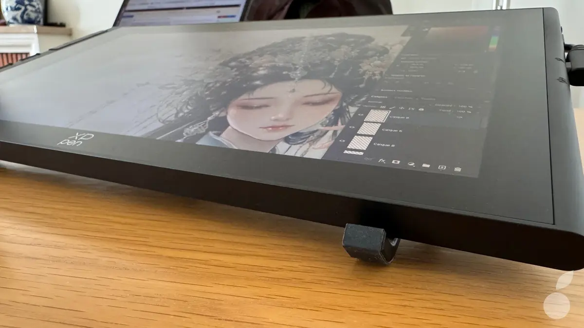 Test XPPen Artist 16 3rd&nbsp;: une tablette graphique avec &eacute;cran 16" ultra compl&egrave;te &agrave; 300&euro;