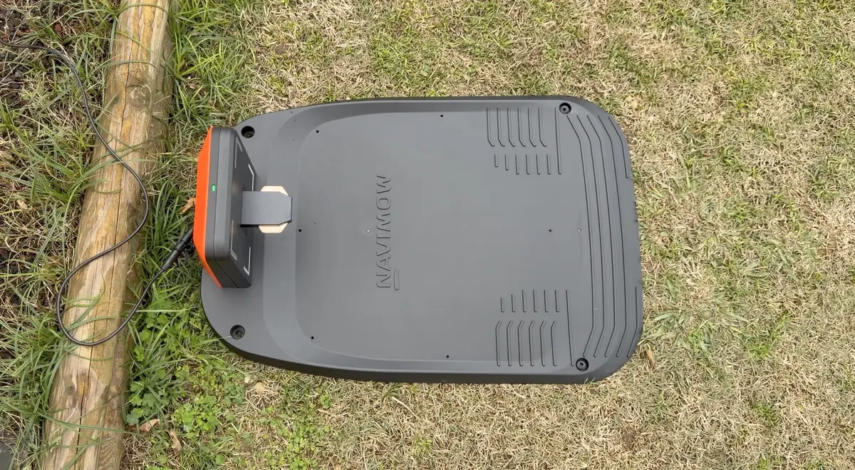 Test Navimow H206&nbsp;: un robot-tondeuse avec LIDAR et AirTag int&eacute;gr&eacute;s pour les grands jardins&nbsp;!