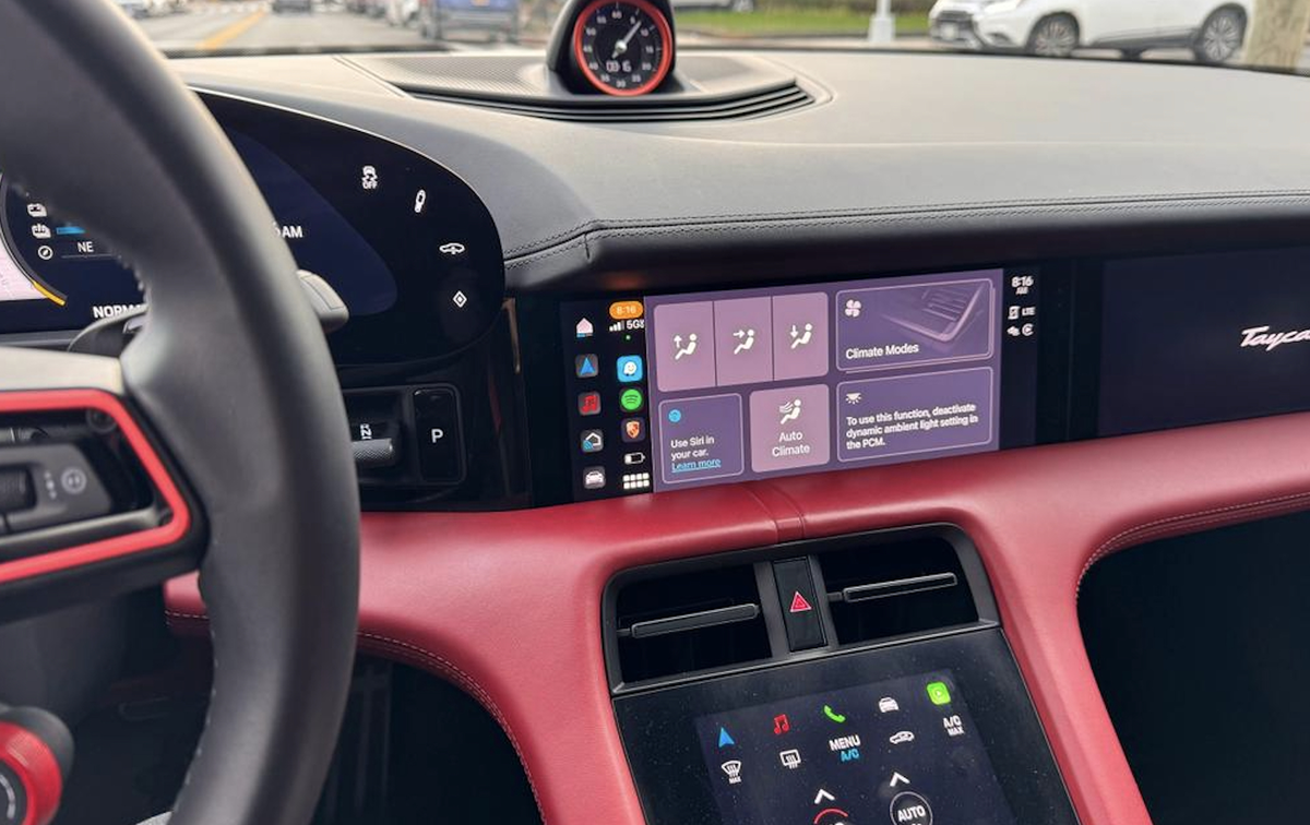 MyPorsche pour CarPlay disponible en France sur les Taycan !