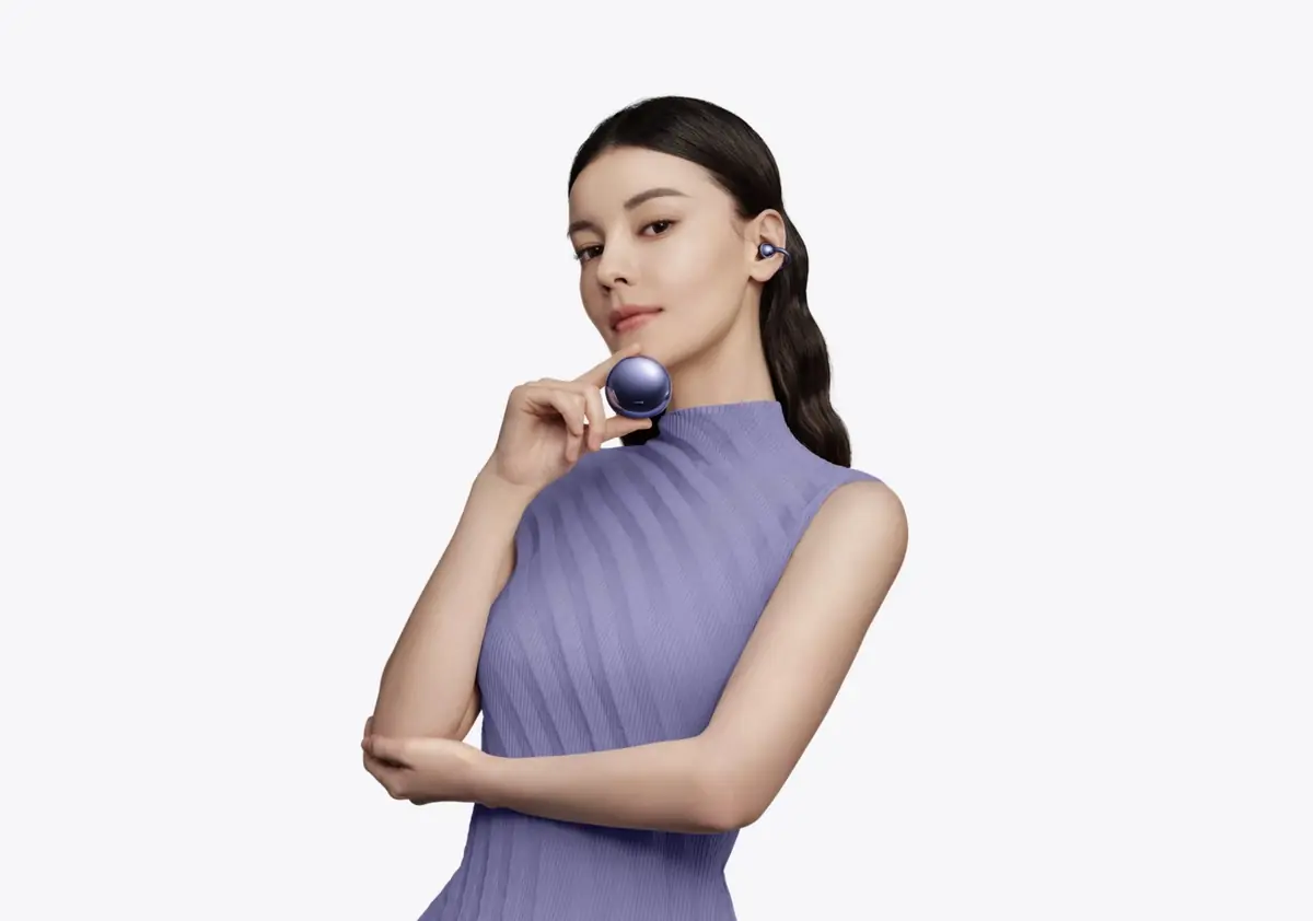 Huawei FreeClip 2 S&nbsp;: les &eacute;couteurs-bijoux dont le bo&icirc;tier se transforme en &eacute;crin