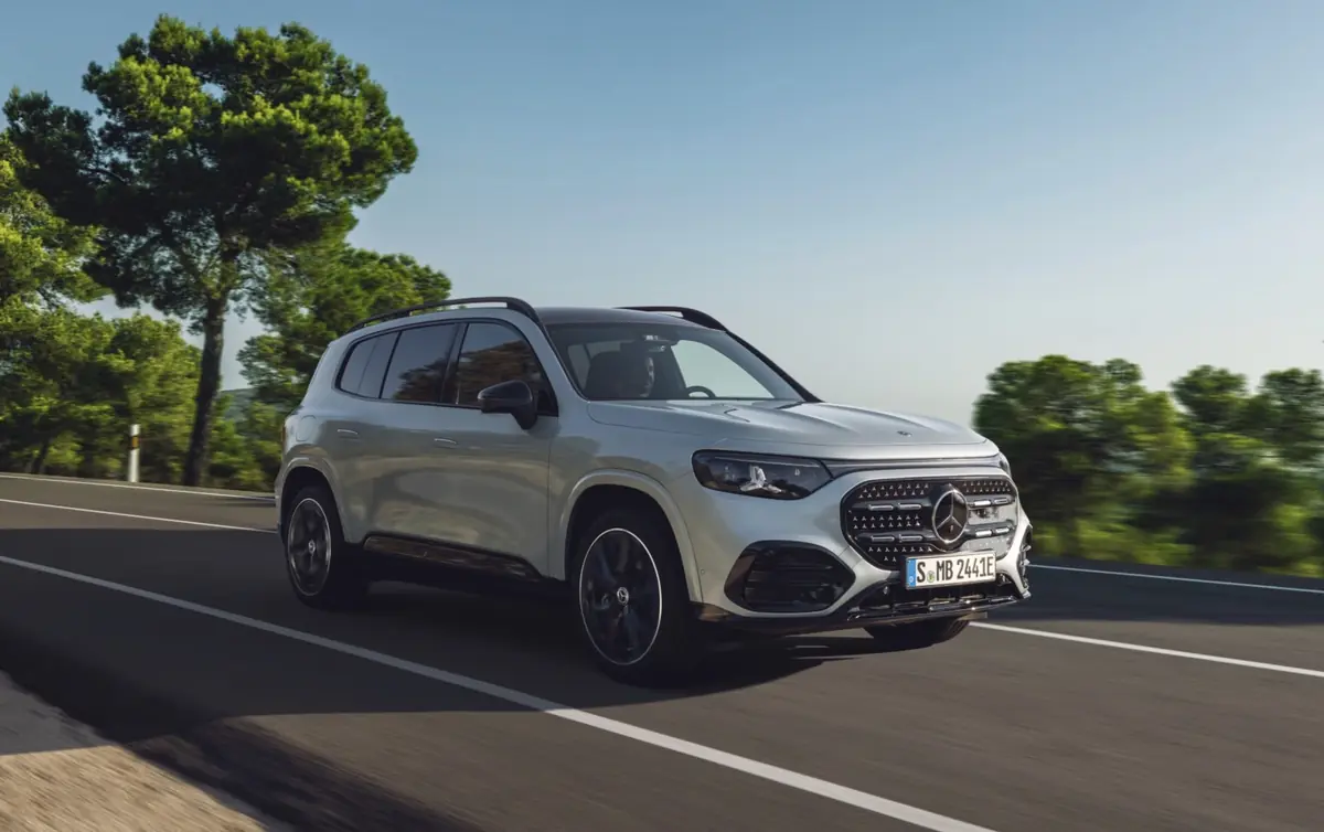 Nouveau Mercedes GLB électrique : 7 places, 631 km d'autonomie, et une recharge ultra-rapide