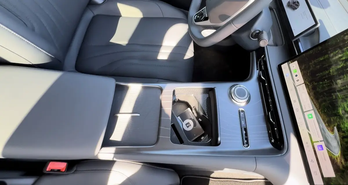 Essai Geely E5&nbsp;: une bonne le&ccedil;on de "premium" &agrave; Volkswagen et Stellantis&nbsp;!